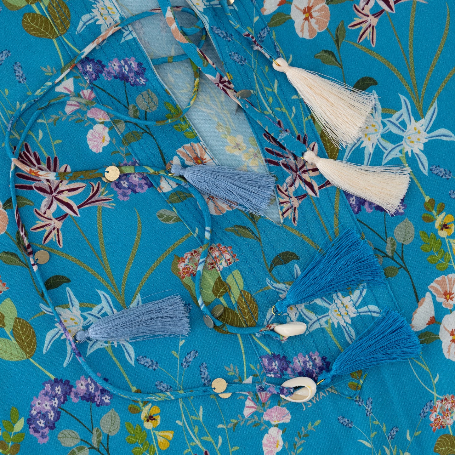 Desert flowers - Blue